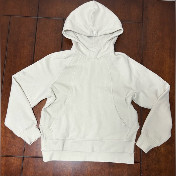 Lululemon Size XS/S Scuba Oversized Side Slit Hoodie
Bone Ivory Fleece - Picture 6 of 12